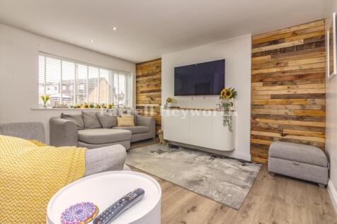 Lounge b