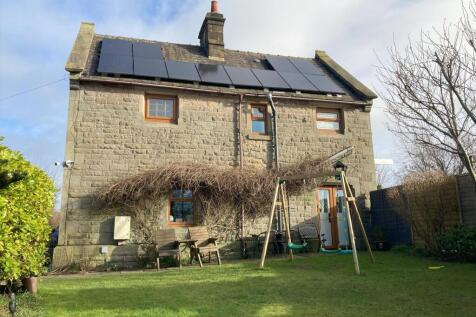 Station House Extern