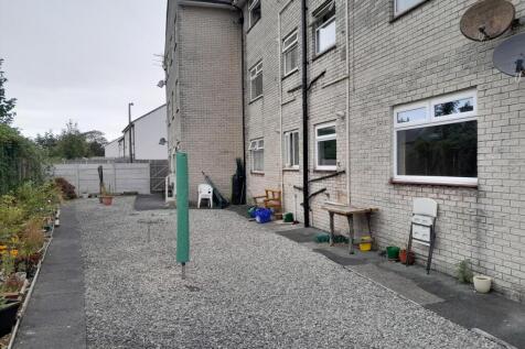 Primrose Rear Garden