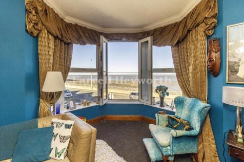 Lounge view 3