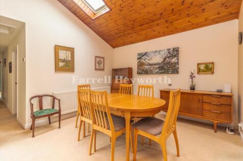Dining Room image 2