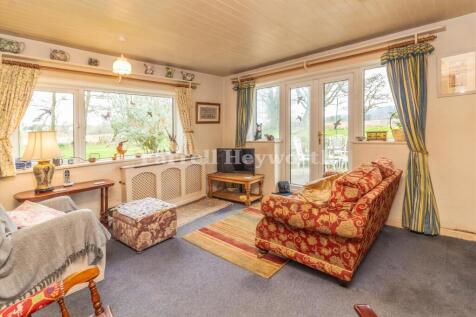 Sitting Room image 2
