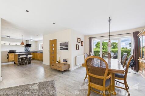 CAM02406G0-PR0506...