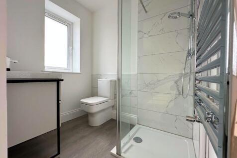 En Suite Shower Room