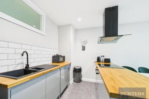 Kitchen / Living Room