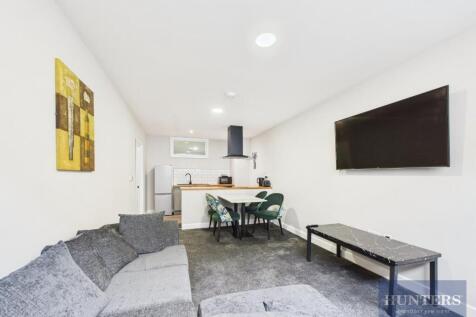 Kitchen / Living Room