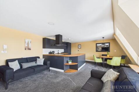 Kitchen / Living Room