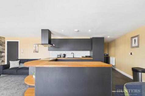 Kitchen / Living Room