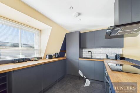 Kitchen / Living Room
