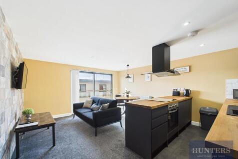 Kitchen / Living Room