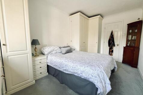Bedroom 1 Aspect 2