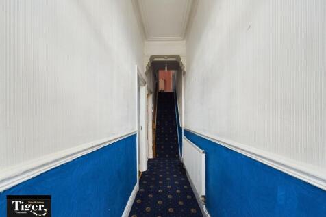 CAM02176G0-PR0321...