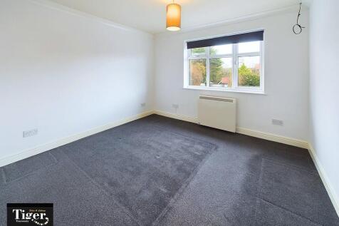 CAM02176G0-PR0421...