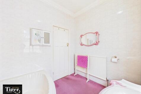 CAM03440G0-PR0382...