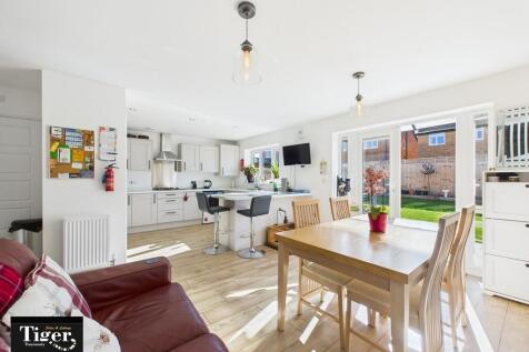 CAM03440G0-PR0425...