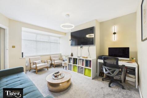 CAM03440G0-PR0439...