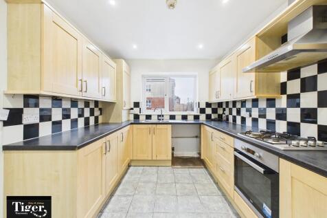 CAM03440G0-PR0457...