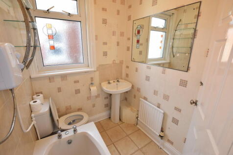 IMG_393938_9_larg...