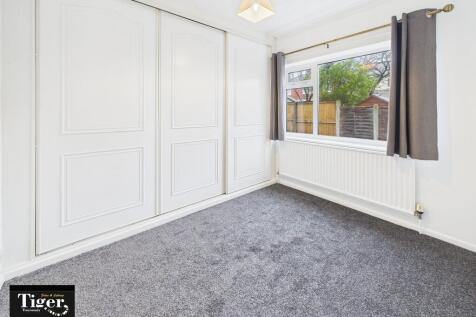 CAM02176G0-PR0774...