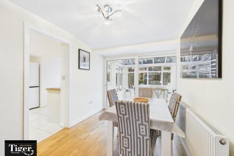 CAM03440G0-PR0487...