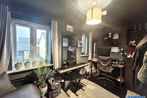 image00019_blurred (2)