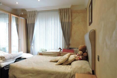 24 LittleBrook Gardens Photos 13.6 (60).jpg