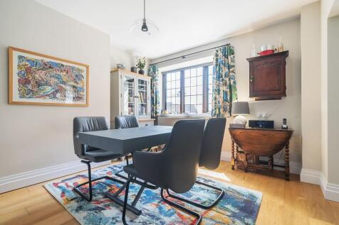 Dining/Breakfast Room