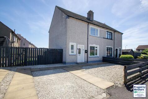 3 Bedroom Semi-detached Villa
