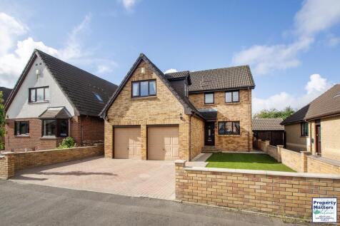 4 Bedroom Detached Villa