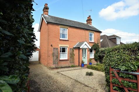 Properties For Sale in Yateley - Flats & Houses For Sale in Yateley ...