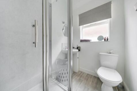 1277263-17-682486f639074-ARW