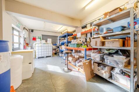 1374447-8-690496498676e