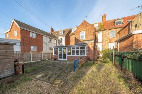 1381595-3-692078f49915a