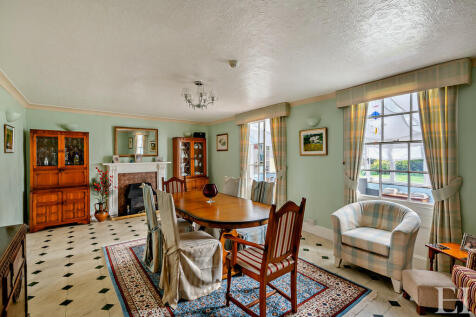 8591206-interiorw...