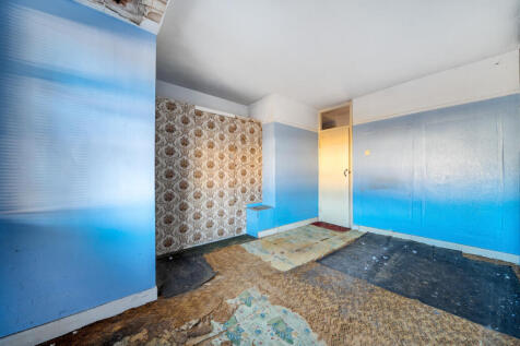 1385560-4-6927a42...