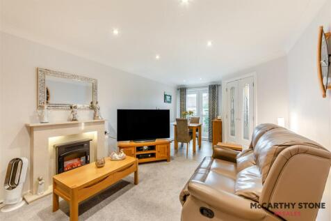 8588496-interior10.jpg