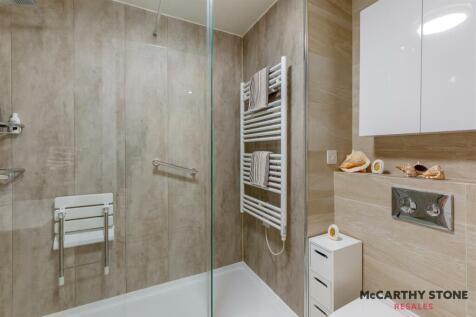 8588496-interior02.jpg