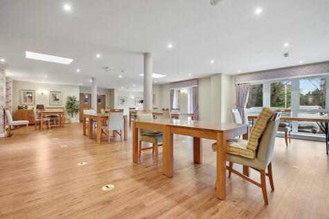 Brunlees Court- Restaurant.jpg