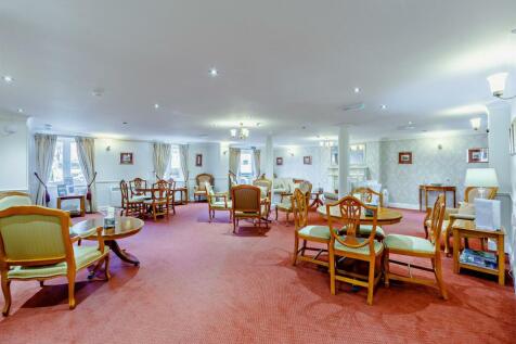 8574889-interior16-800.jpg