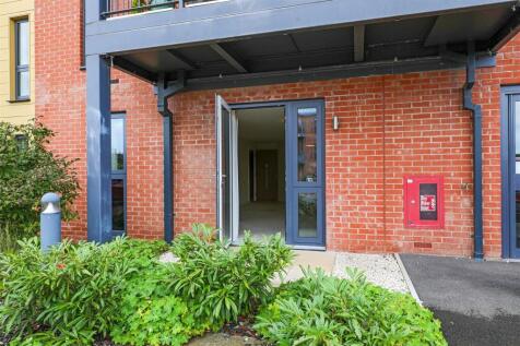 01-db7eCT_MCSR_Flat 7 Llantony Place_94 (1).JPG