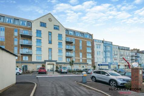 8584537-exterior13.jpg