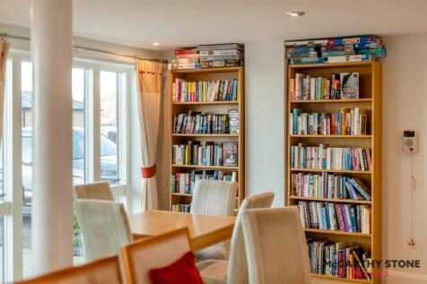 8584537-interior03.jpg