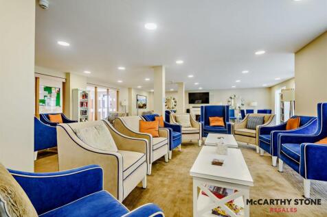 8604361-interior16-800.JPG