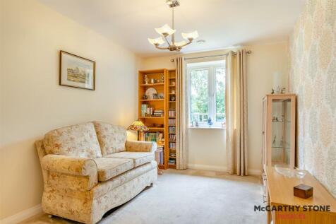 8609709-interior13.jpg