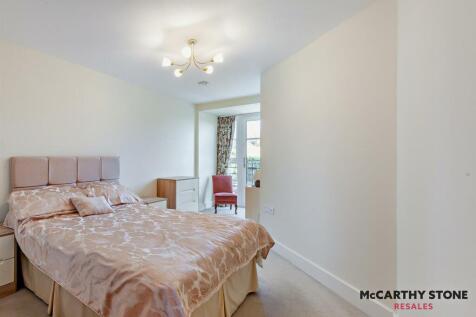8627943-interior04-800.jpg