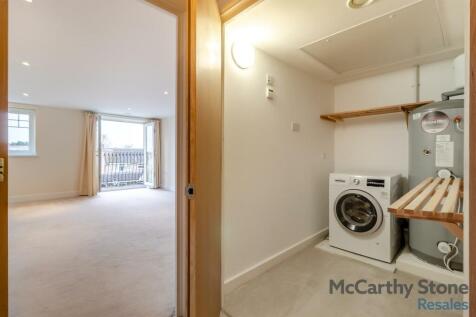 8627540-interior10.jpg