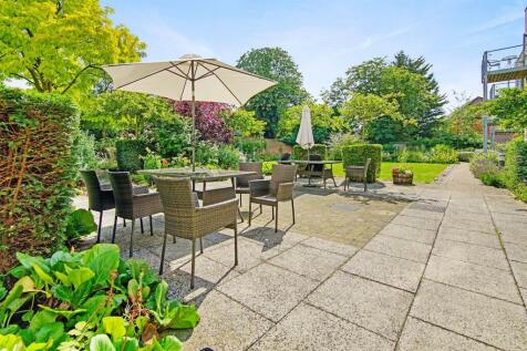 12-1c43DSC02885 (1)-medium.JPG