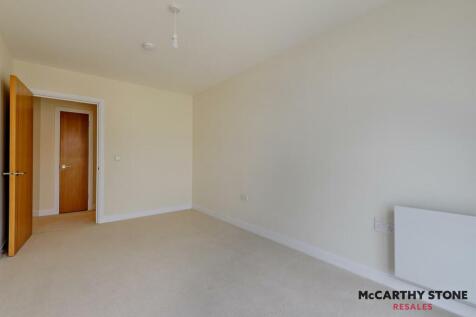 8604359-interior07-800.JPG