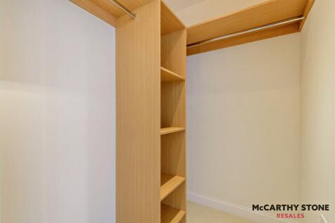 8604359-interior10-800.JPG