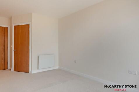 8604359-interior13-800.JPG